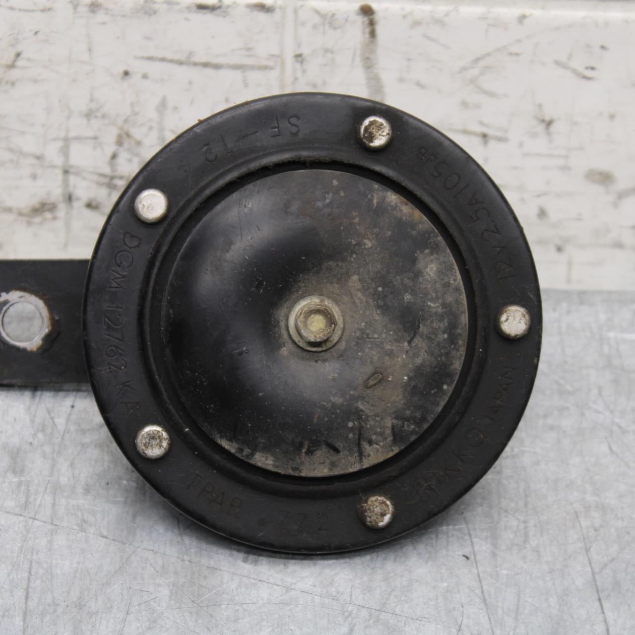1977 Yamaha XS750 HORN SIGNAL 1J7-83371-22-00 BB554