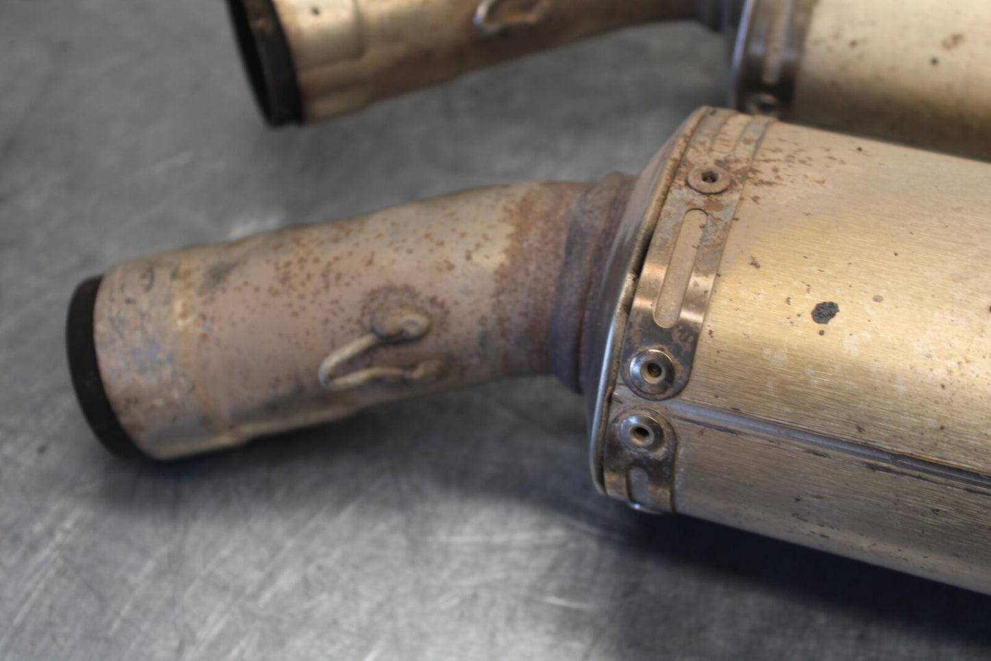 07-08 DUCATI 1098 EXHAUST PIPE MUFFLER SLIP ON CAN SILENCER BB699