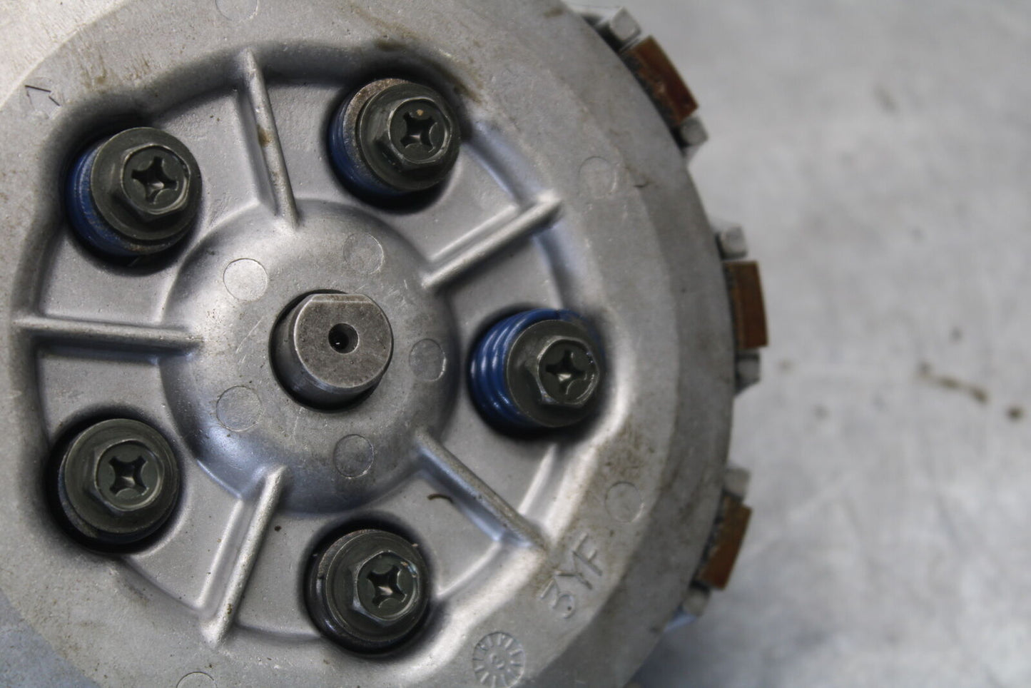 01-05 YAMAHA RAPTOR 660R COMPLETE CLUTCH W PLATES BASKET HUB BB695