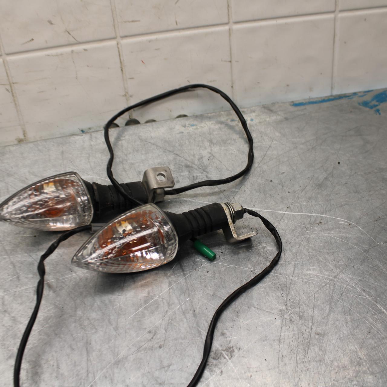 18 KTM RC 390 REAR LEFT RIGHT TURN SIGNALS LIGHT INDICATORS BB442