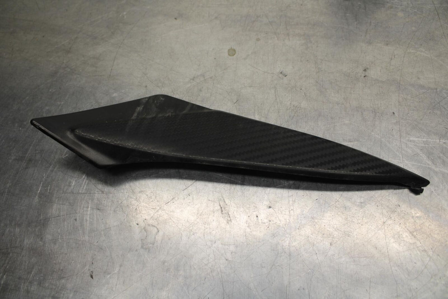 2011 Suzuki GSXR600 RIGHT LEFT FRONT SIDE SEAT PANELS TRIMS COWLS BB605