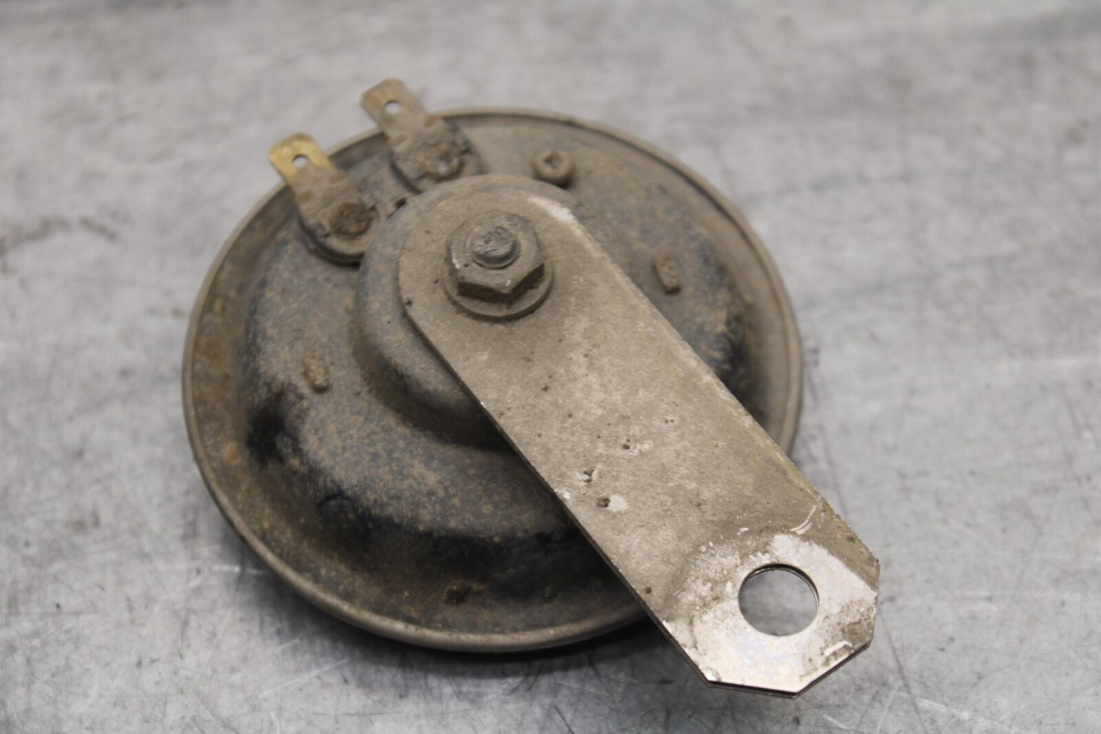 01-03 SUZUKI GSXR600 HORN SIGNAL 38500-08F10 38500-35F10 BB633