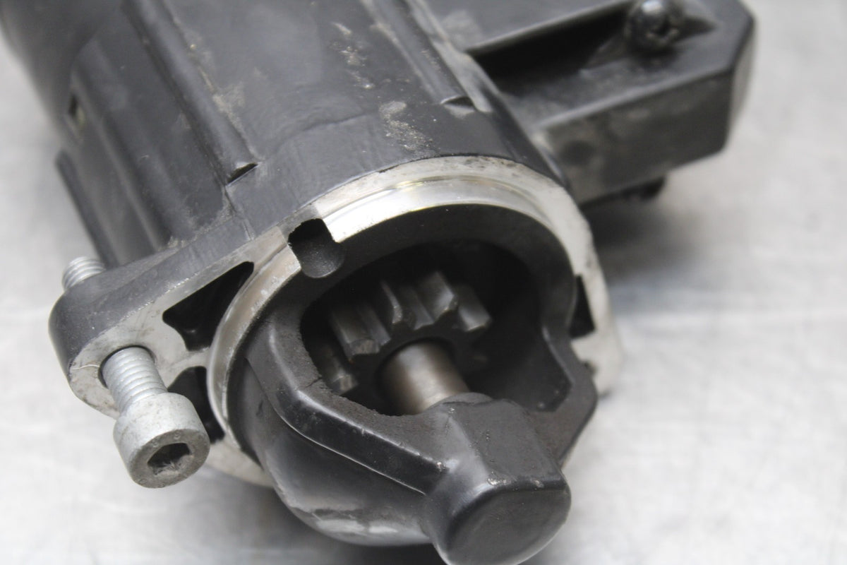 19 MOTO GUZZI V7 III ENGINE STARTING STARTER MOTOR -DC 12V BB831