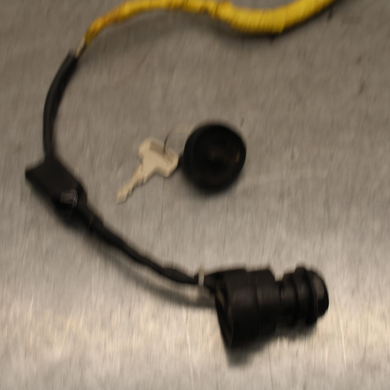 01-06 HONDA CBR600F4I AFTERMARKET IGNITION LOCK W KEY BB644