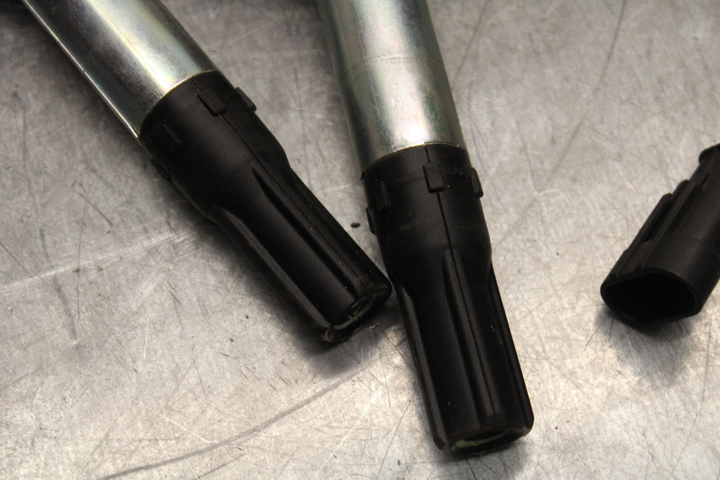 21-24 APRILIA TUONO 660 FACTORY IGNITION COILS COIL SPARK PLUG CAPS BB733