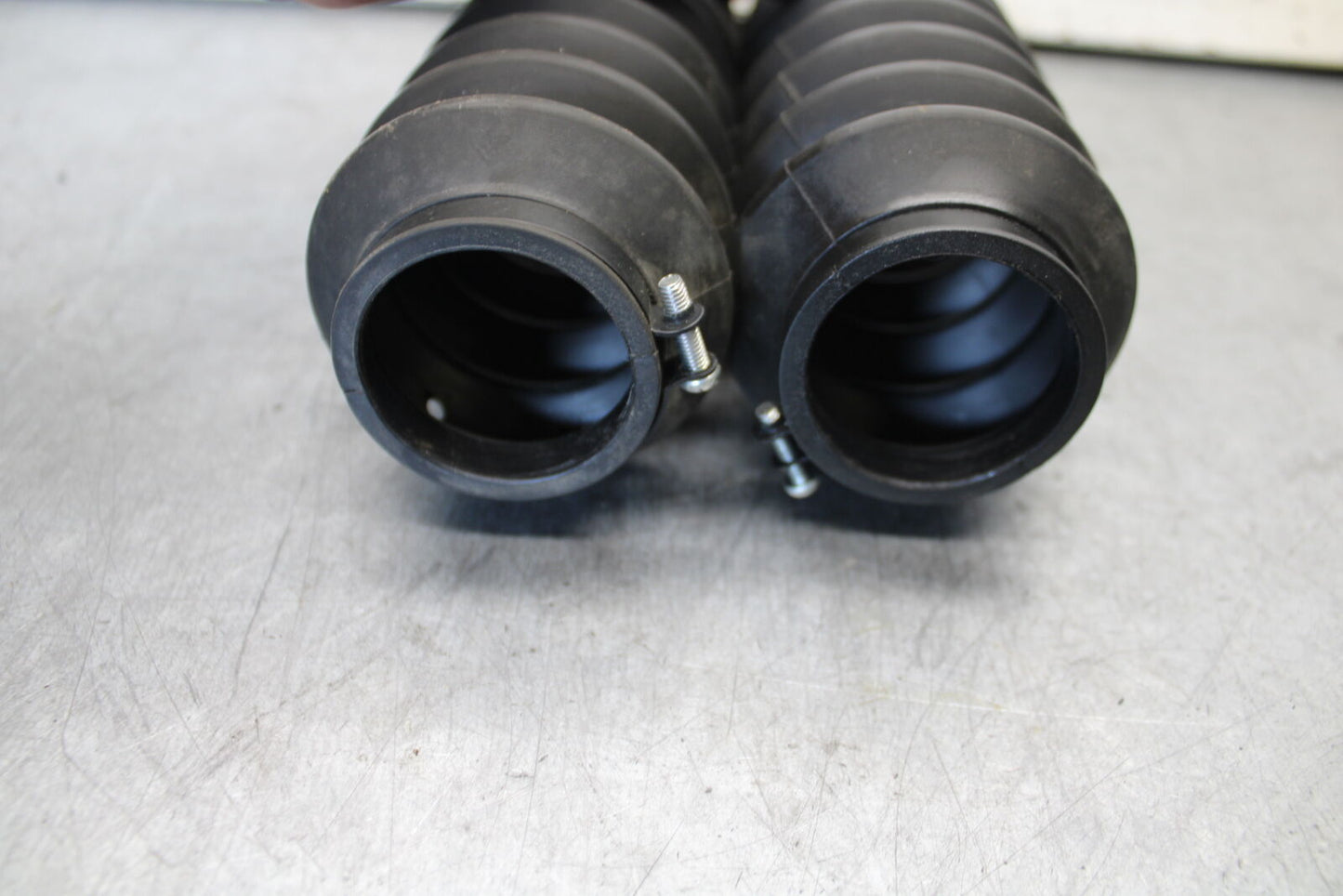 19-21 TRIUMPH SPEED TWIN 1200 LEFT RIGHT FORK COVERS GUARDS BB653