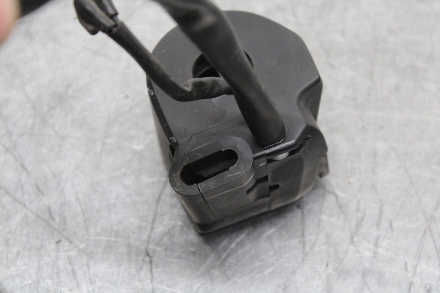 19-22 KAWASAKI Z400 RIGHT CLIP ON HANDLE KILL OFF START SWITCH SWITCHES BB738