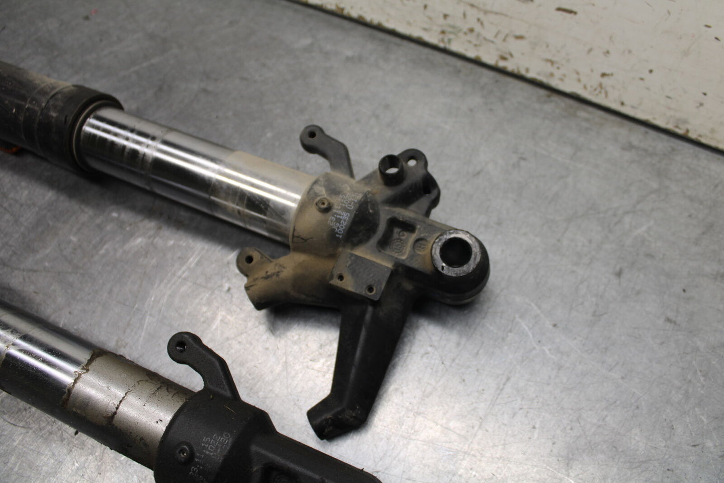 13-16 KTM 390 DUKE FRONT FORKS SHOCK SUSPENSION SET PAIR BB748