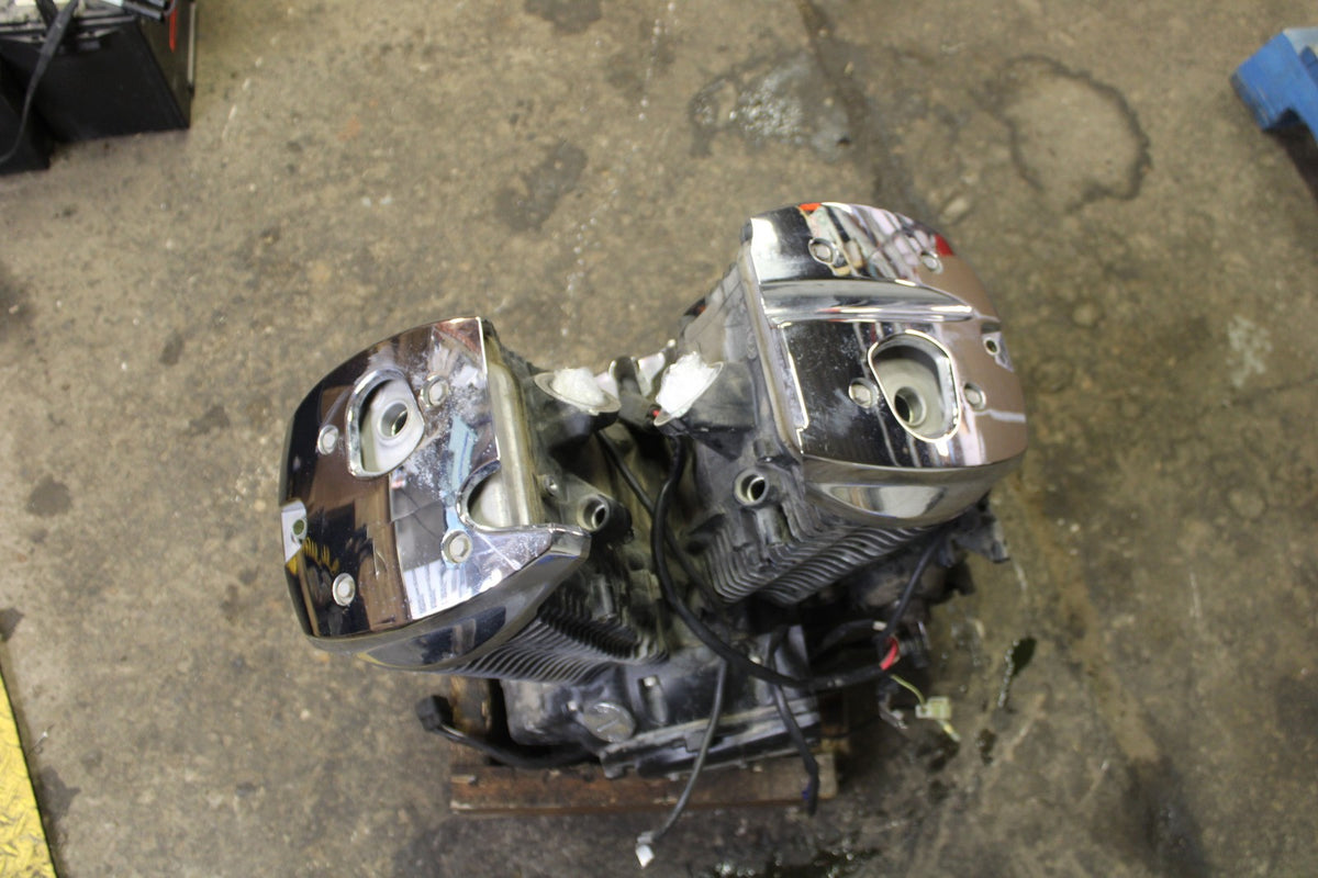 06 KAWASAKI VULCAN 900 ENGINE MOTOR BB799