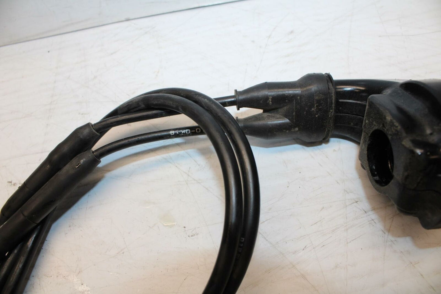 03-11 SUZUKI SV650A THROTTLE CABLE LINE HOUSING GUIDE BB290
