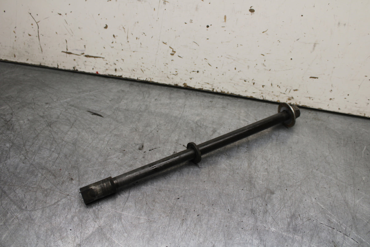 99-00 YAMAHA V STAR 1100 REAR AXLE BACK WHEEL RIM PIVOT BOLT AXEL BB711