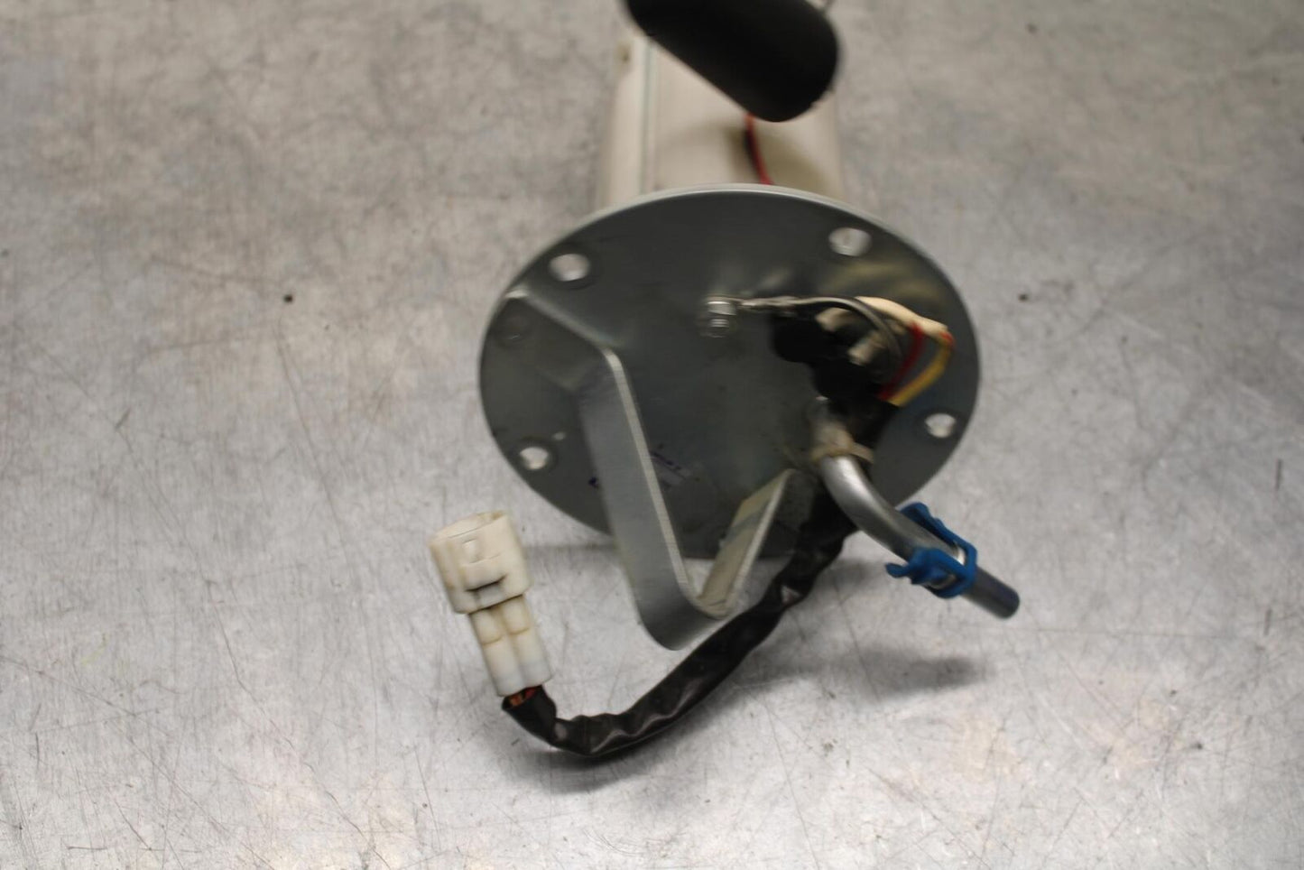 2011 Suzuki GSXR1000 FUEL PUMP GAS PETROL SENDER UNIT 15100-47H00 BB96