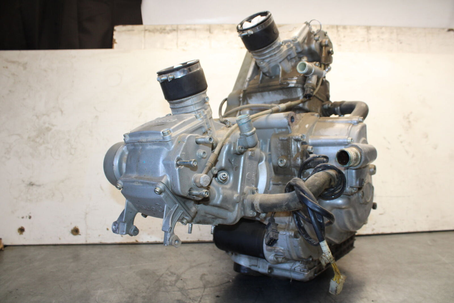 04-07 DUCATI ST3 ENGINE MOTOR BB347