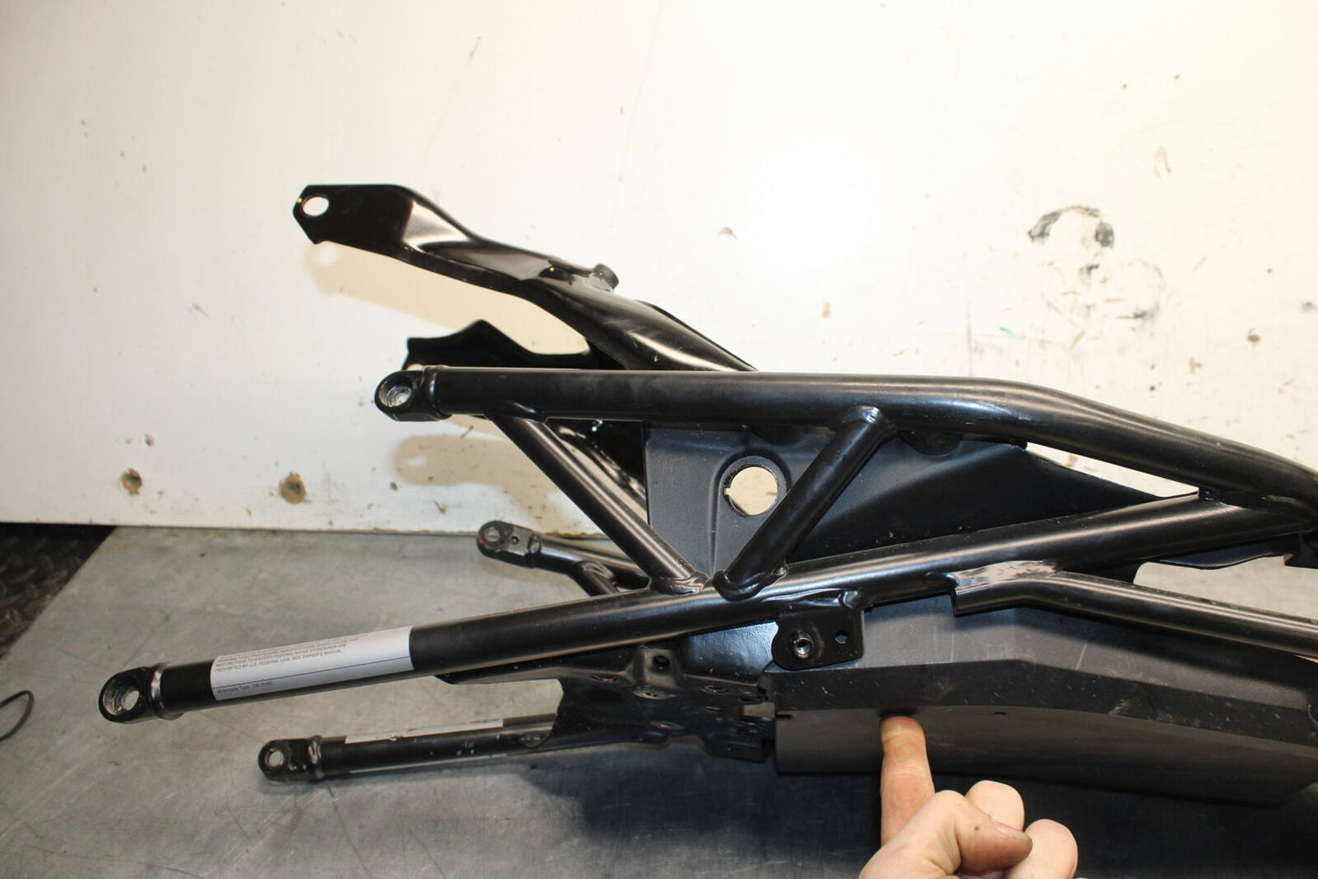 17-24 KTM 390 DUKE REAR SUBFRAME BACK SUB FRAME BB734