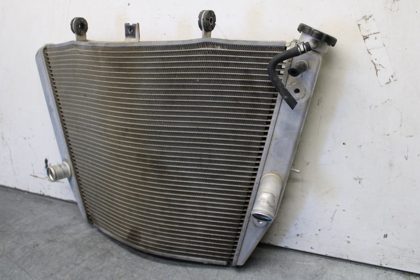 05-06 SUZUKI GSXR1000 ENGINE RADIATOR COOLER COOLING RADIATER 17710-41G00 BB663