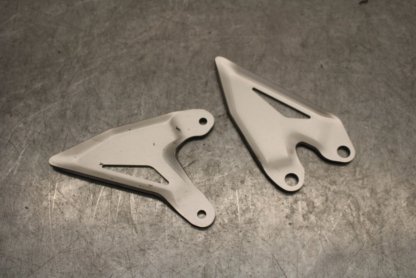 18-23 KAWASAKI NINJA 400 REARSET REAR SET HEEL GUARD COVER BB660