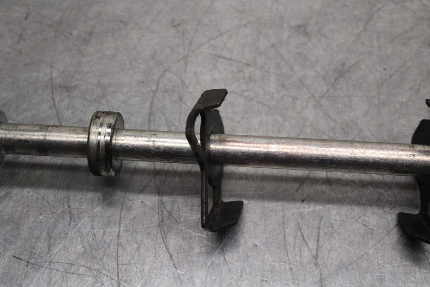 19-22 KAWASAKI Z400 REAR AXLE BACK WHEEL RIM PIVOT BOLT AXEL BB738