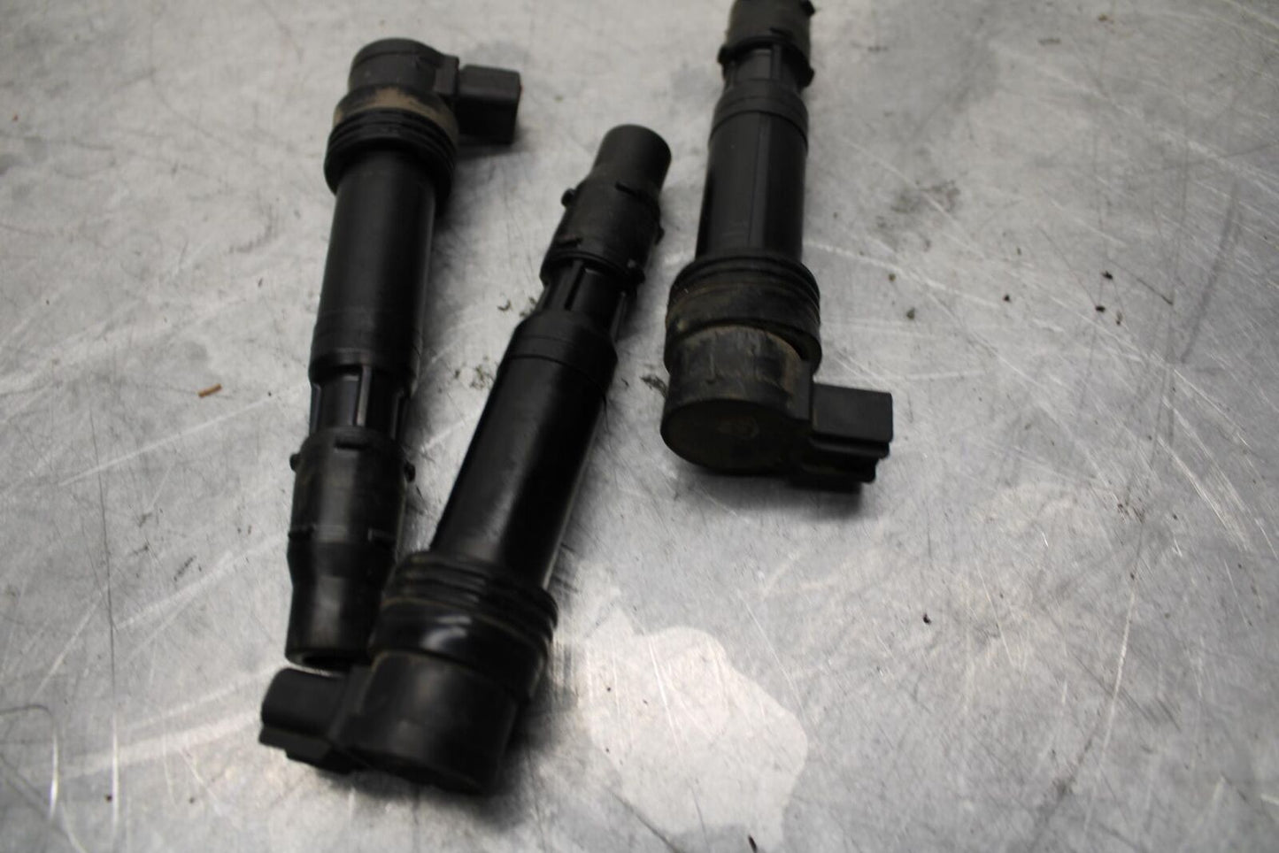 14-15 TRIUMPH STREET TRIPLE R IGNITION COILS COIL SPARK PLUG CAPS BB441