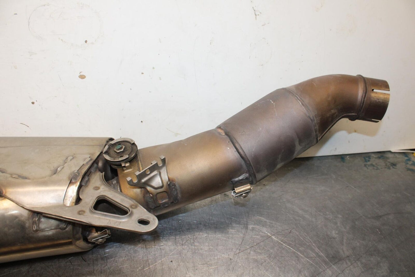 15-19 APRILIA RSV4 RF EXHAUST PIPE MUFFLER SLIP ON CAN SILENCER BB611