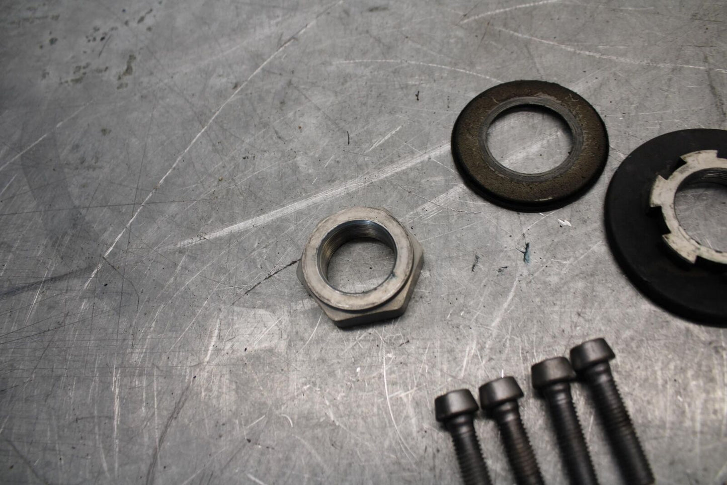 2006 Triumph Daytona 675 Triple CLAMP LOWER TRIPLE TREE STEM NUT BOLT BB434