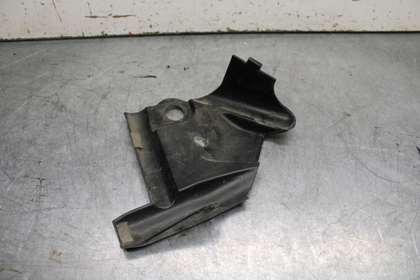 99-00 YAMAHA V STAR 1100 LEFT FRAME COVER COWL BB711