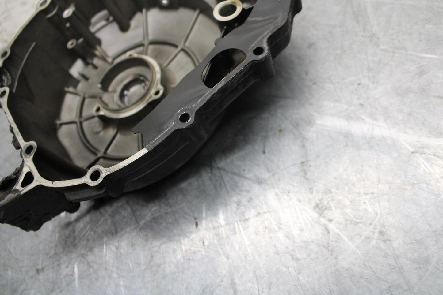 1998 Suzuki TL1000S STATOR MAGNETO ALTERNATOR GENERATOR COVER BB508