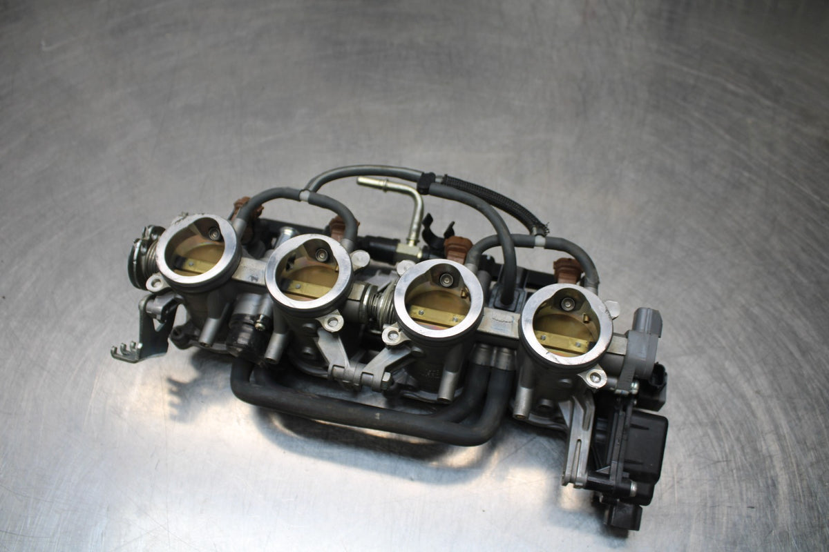 11-22 SUZUKI GSXR 600 MAIN FUEL INJECTORS / THROTTLE BODIES BB193