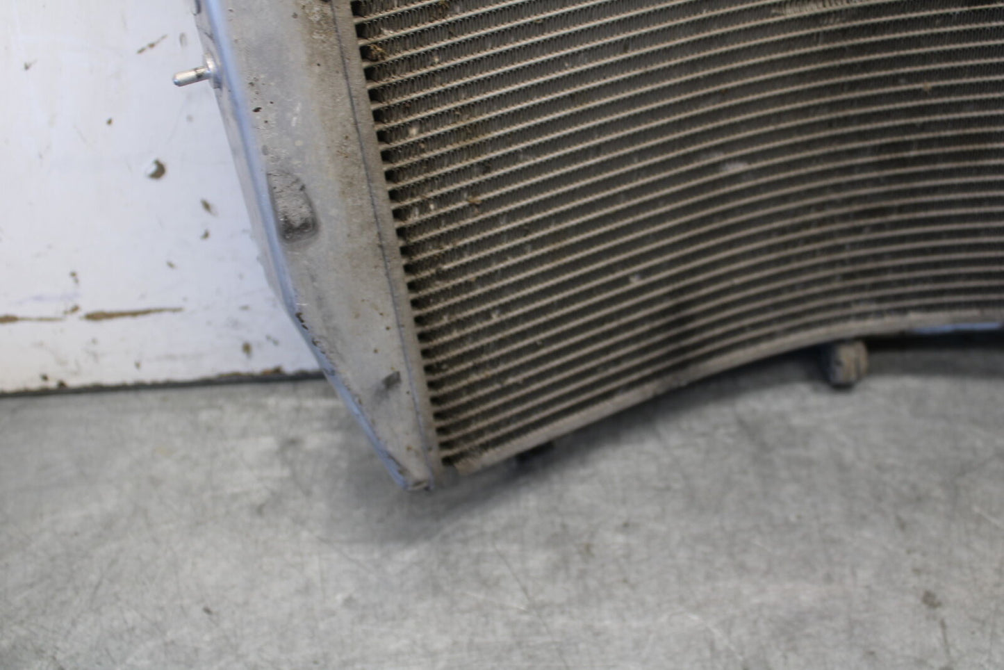 04 SUZUKI GSXR600 ENGINE RADIATOR MOTOR COOLER COOLING RADIATER BB676