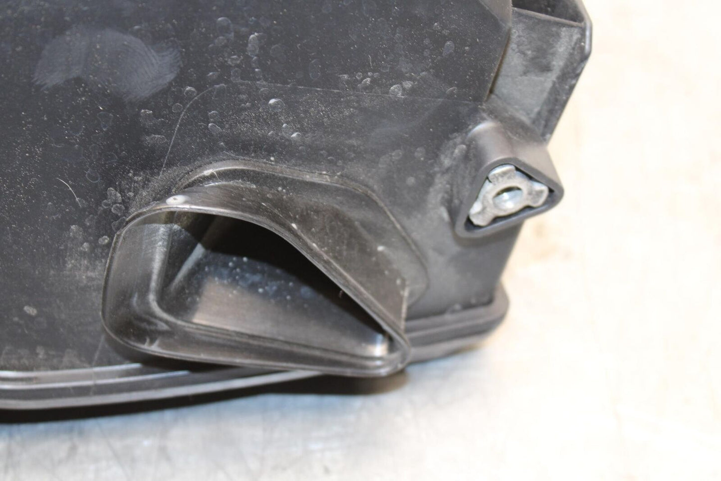 19-20 KTM 790 DUKE 790 AIRBOX AIR INTAKE FILTER BOX BB570
