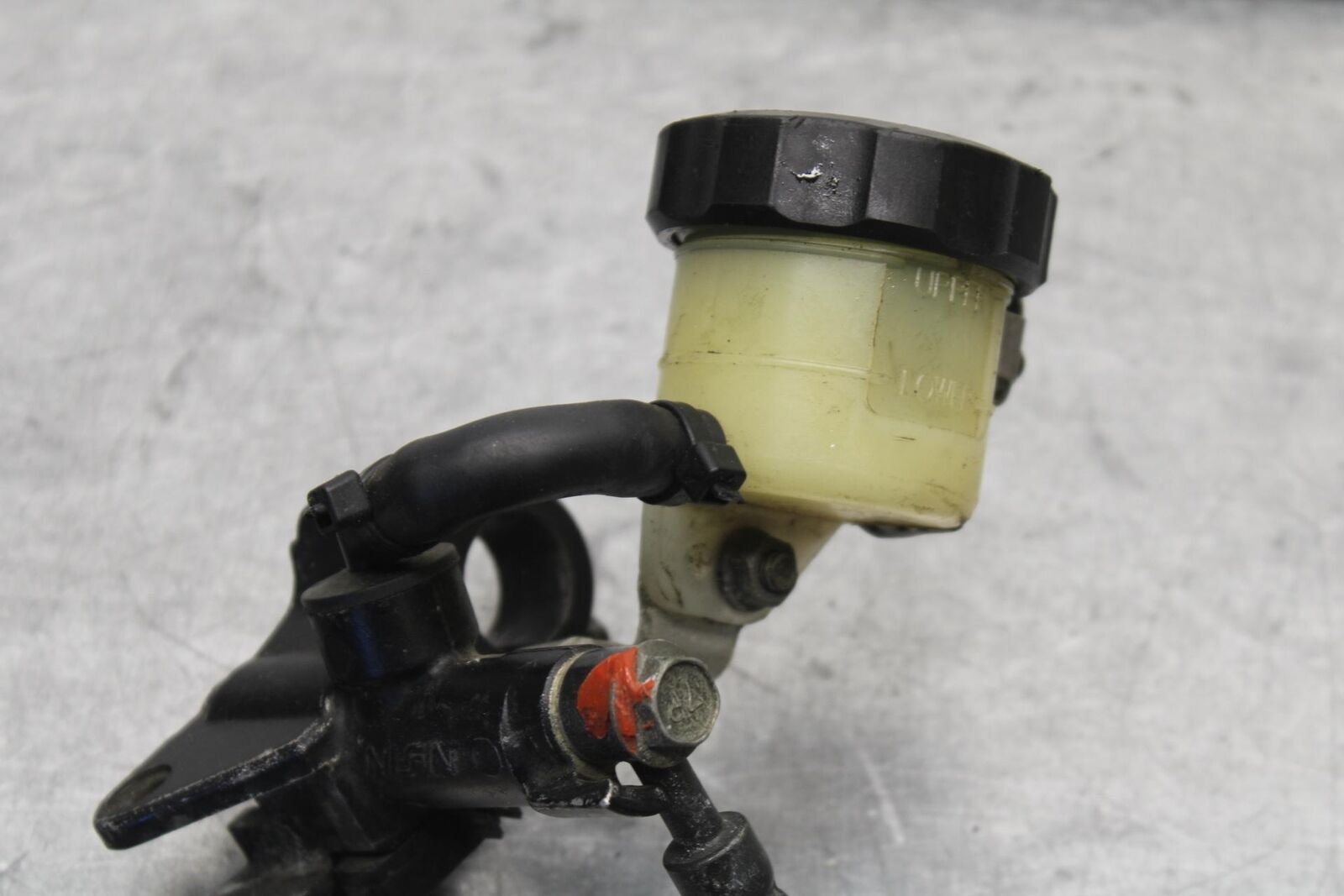 01-03 SUZUKI GSXR600 FRONT BRAKE MASTER CYLINDER BB639