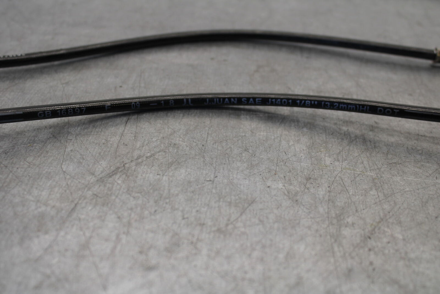 19-21 TRIUMPH SPEED TWIN 1200 FRONT BRAKE CALIPER HOSES LINES BB653