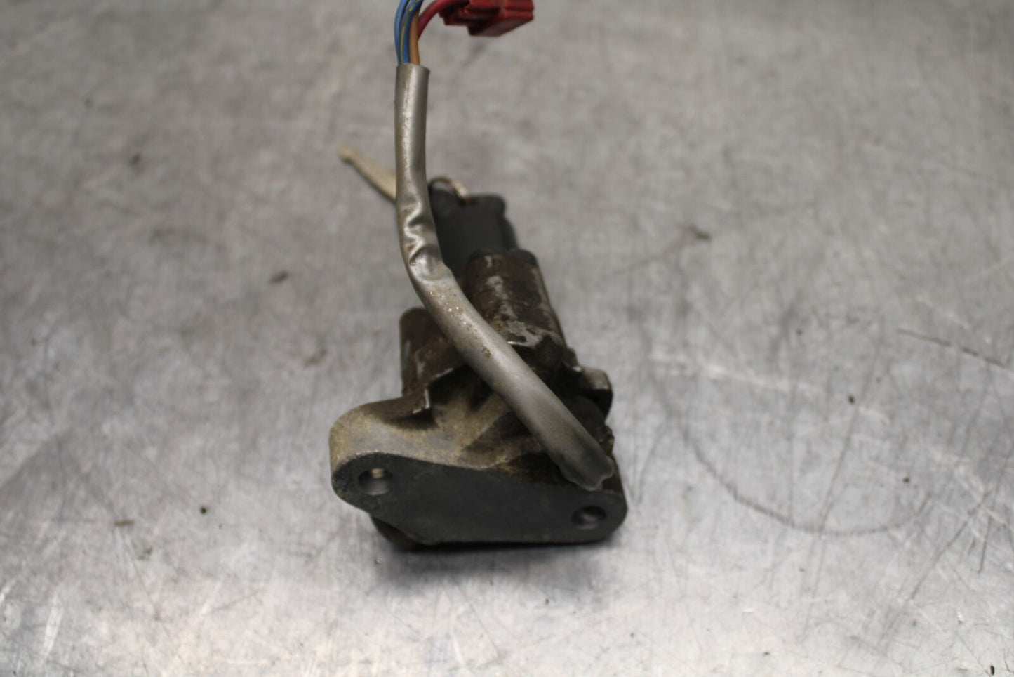99-00 YAMAHA V STAR 1100 IGNITION LOCK W KEY BB711