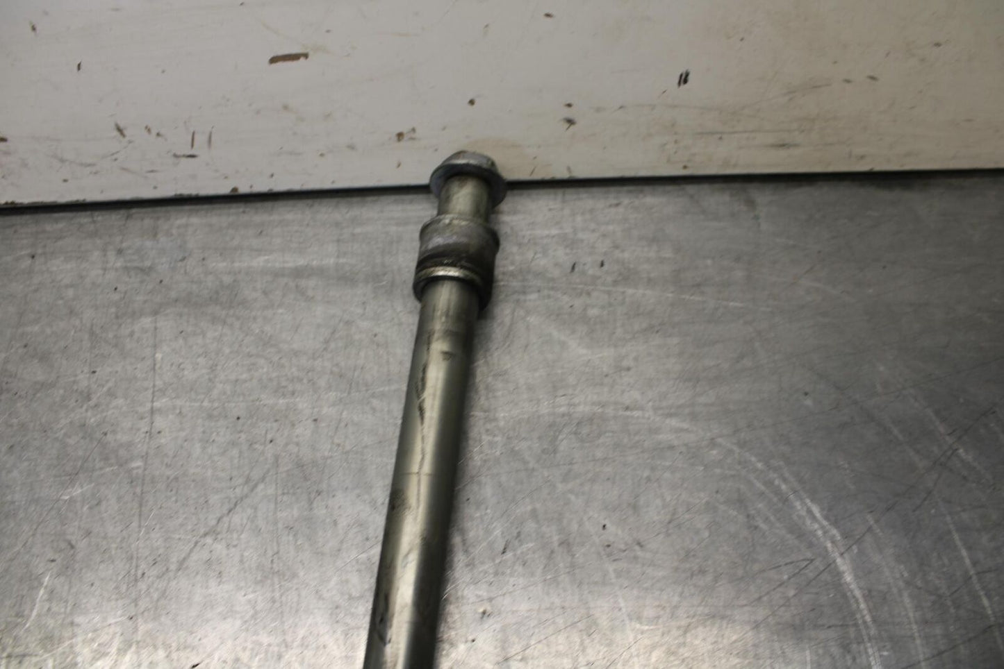 01-02 HONDA SHADOW SPIRIT 750 FRONT WHEEL RIM AXLE PIVOT BOLT BB632