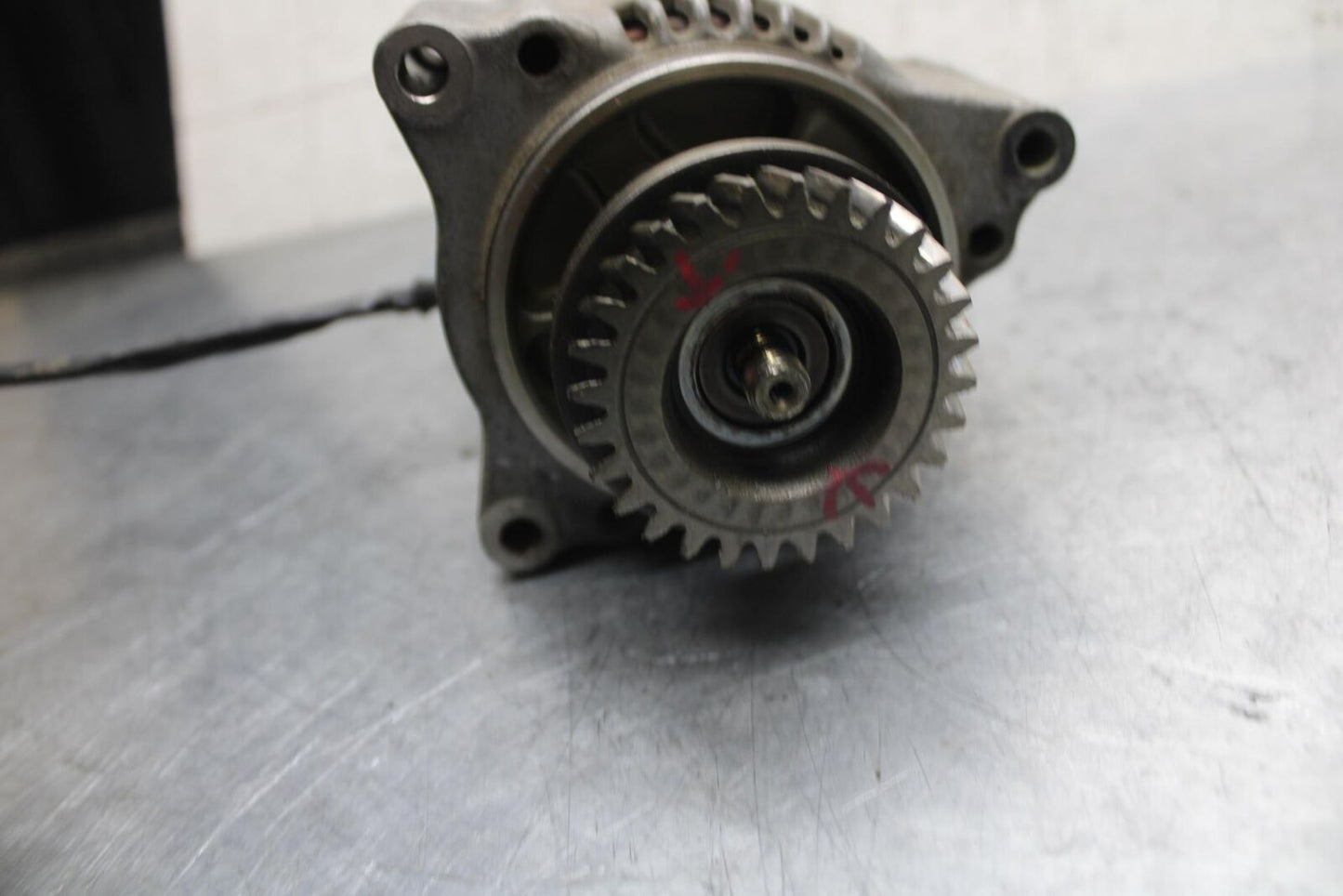 1986 Suzuki GSXR1100 ENGINE MOTOR GENERATOR ALTERNATOR BB43