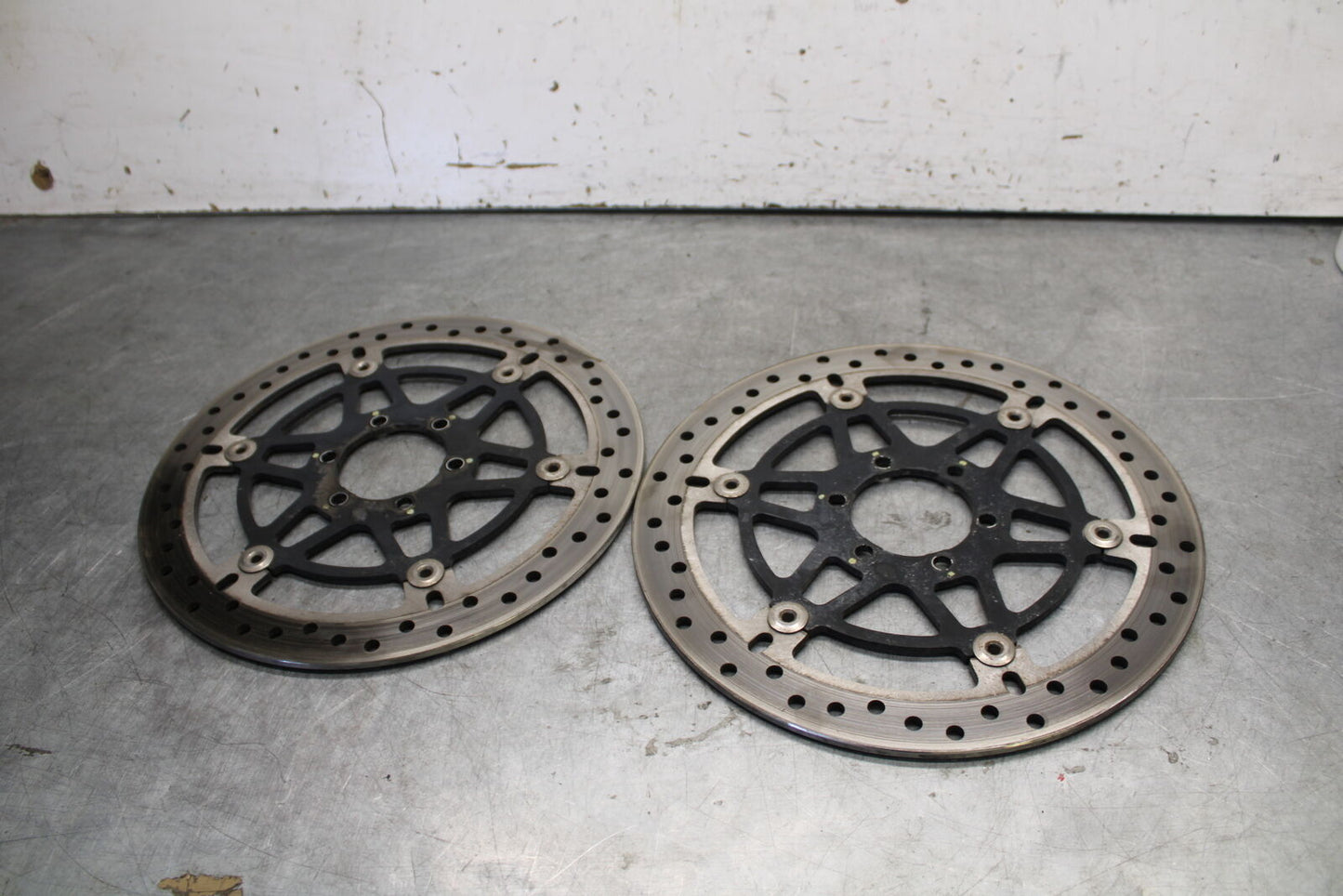 06-07 DUCATI MONSTER 695 FRONT LEFT RIGHT BRAKE ROTORS DISCS BB674