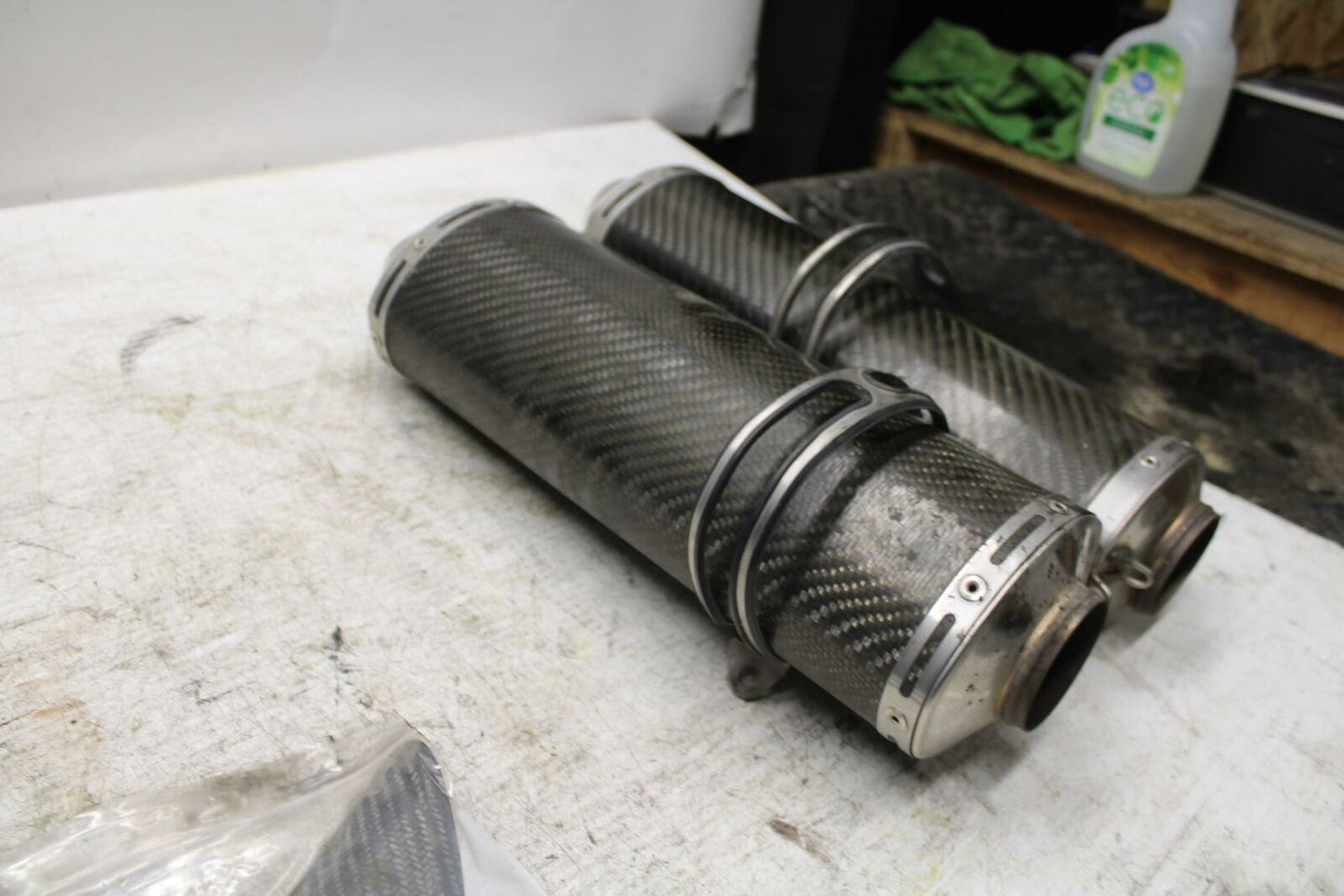 08-10 DUCATI 848 FULL EXHAUST SYSTEM HEADERS PIPE MUFFLER BB369