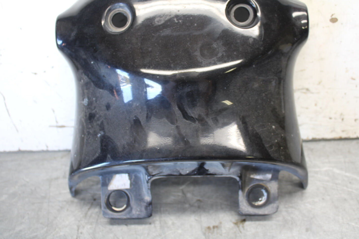 01-06 TRIUMPH TIGER 955I REAR BACK TAIL FAIRING COWL SHROUD BB693