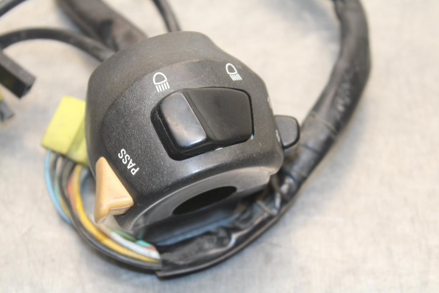 2003 Suzuki SV1000S LEFT CLIP ON HANDLE HORN SIGNALS SWITCH BB85
