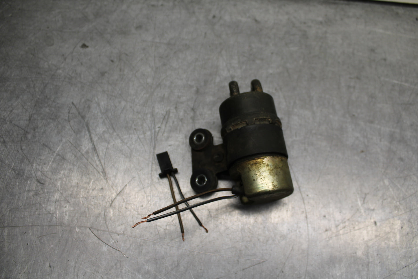 87-03 SUZUKI INTRUDER 1400 VS1400GLP FUEL GAS PUMP BB752