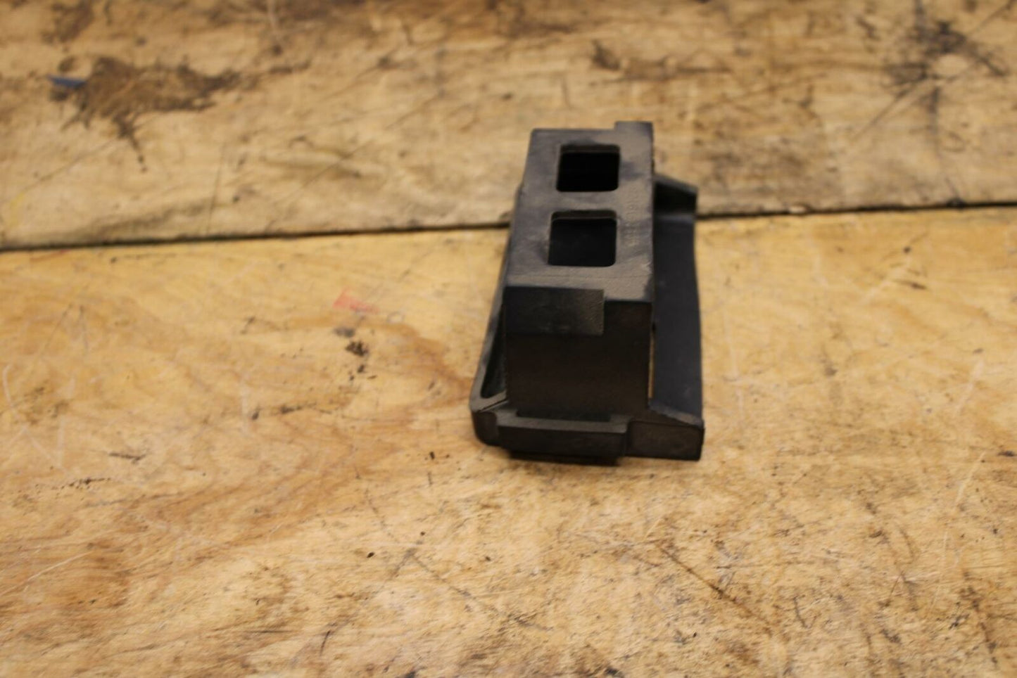 19-20 KAWASAKI NINJA ZX6R ECU ECM CDI MOUNT SUPPORT BB338