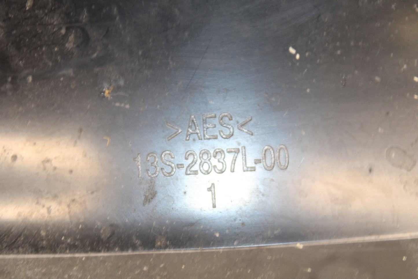 08-16 YAMAHA YZF R6 LEFT FRONT DUCT COVER PANEL COWL 13S-2837L-00-00 BB665