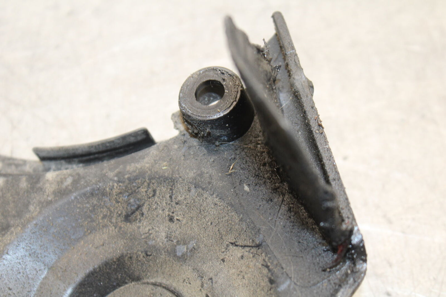 20-23 APRILIA RS660 ENGINE SPROCKET COVER BB643