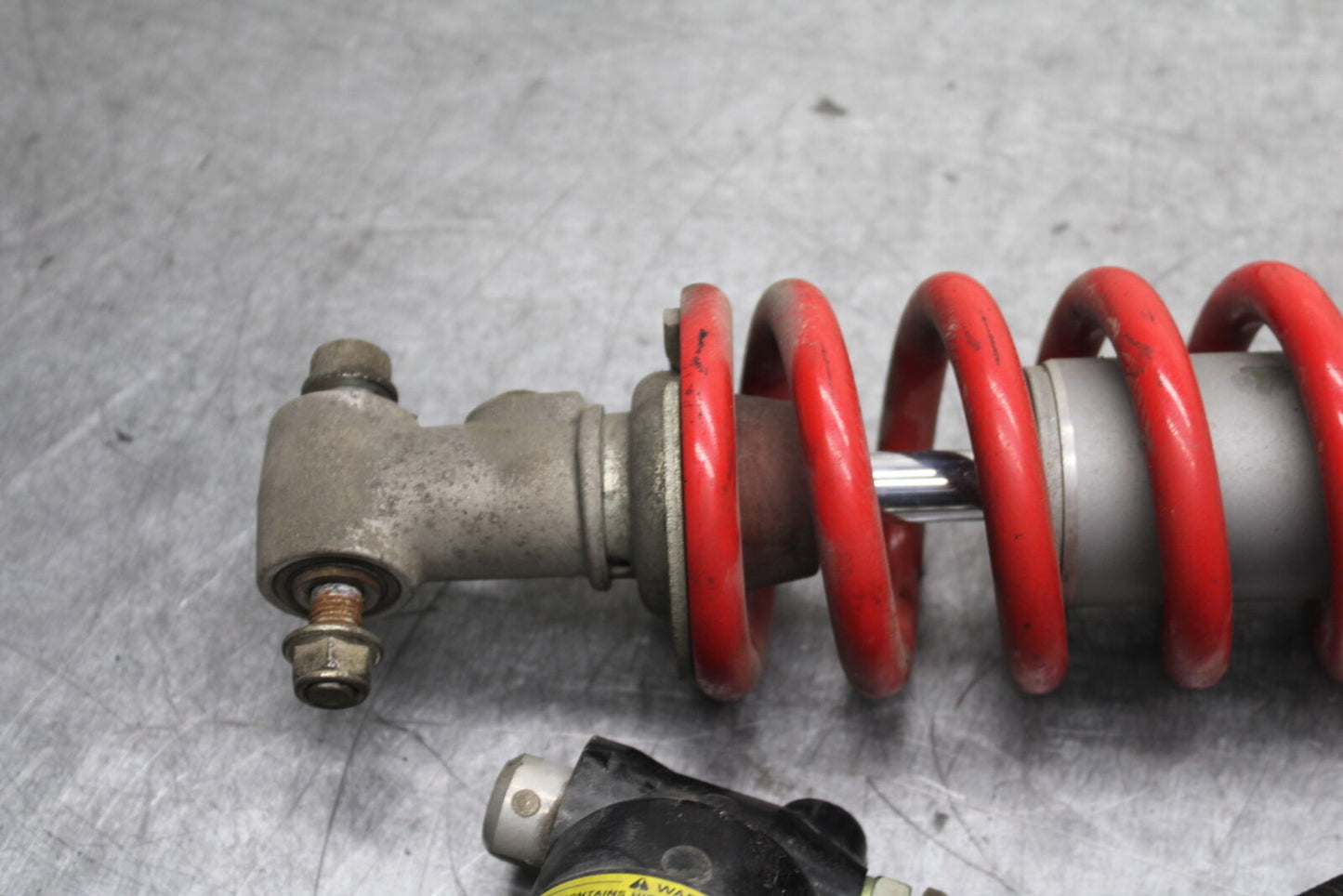 03-04 TRIUMPH DAYTONA 600 REAR BACK SHOCK ABSORBER SUSPENSION BB745