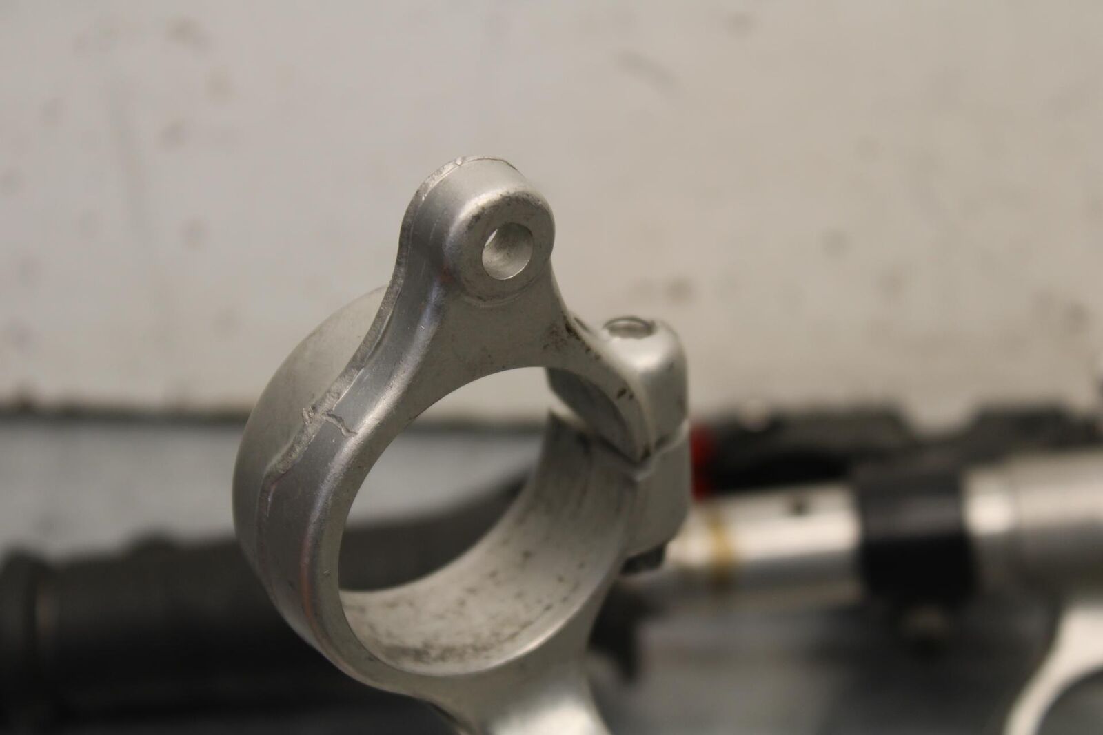 01-03 SUZUKI GSXR600 LEFT RIGHT CLIP ONS HANDLEBARS PAIR SET 56111-39F00 BB639