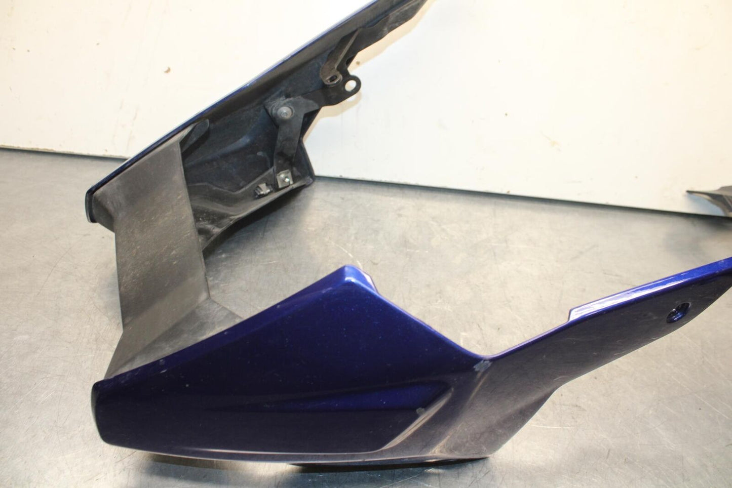 20-23 BMW F900R LOWER BOTTOM BELLY FAIRING COWL BB603