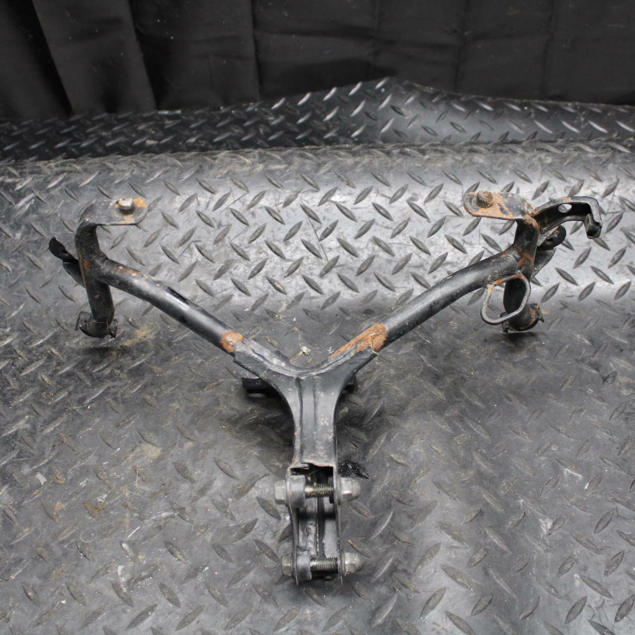 93 KAWASAKI NINJA ZX750L UPPER FAIRING MIRROR GAUGES STAY BRACKET BB195