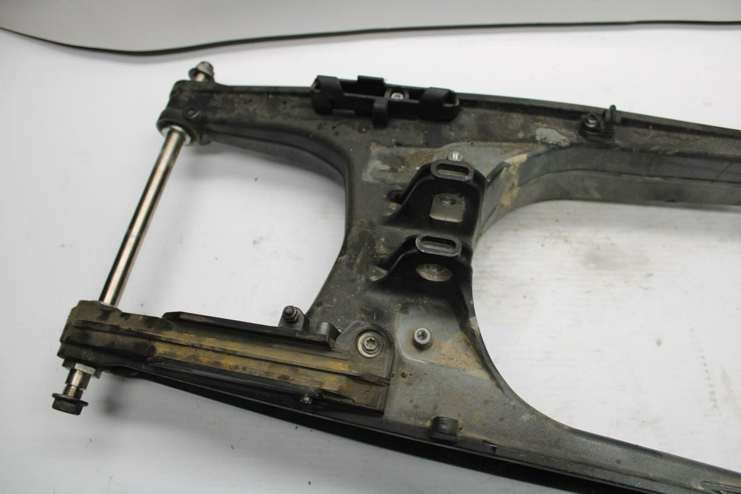 18-20 HUSQVARNA VITPILEN 401 REAR SWINGARM BACK SUSPENSION SWING ARM BB248