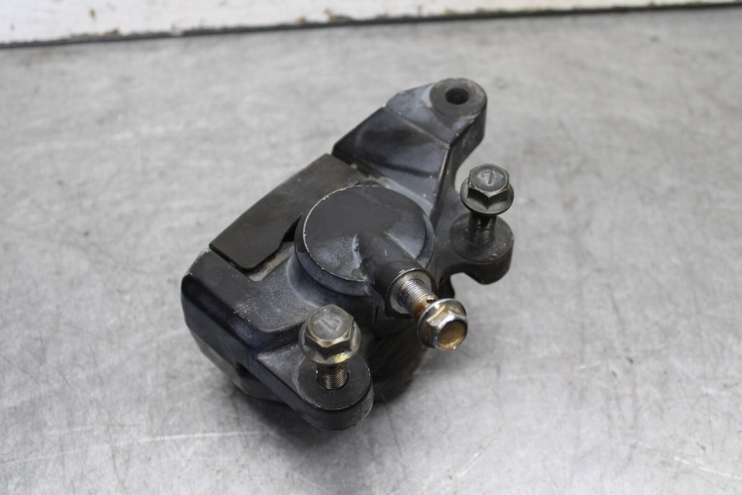 85-86 SUZUKI MADURA 1200 REAR BACK BRAKE CALIPER BB691