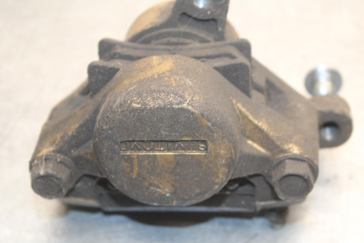 1988 Yamaha FZ600 RIGHT LEFT FRONT BRAKE CALIPER SET PAIR BB601