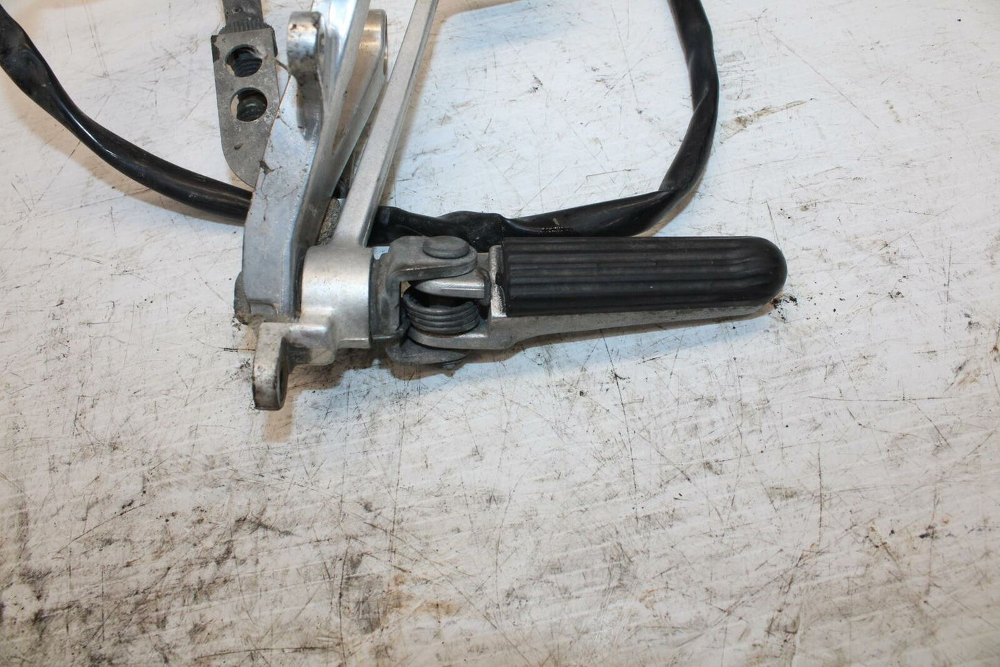 00-01 HONDA CBR929RR RIGHT REARSET REAR SET DRIVER FOOT PEG REST BB265